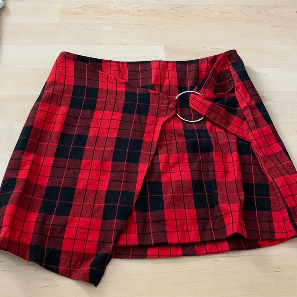 Red and black mini skirt